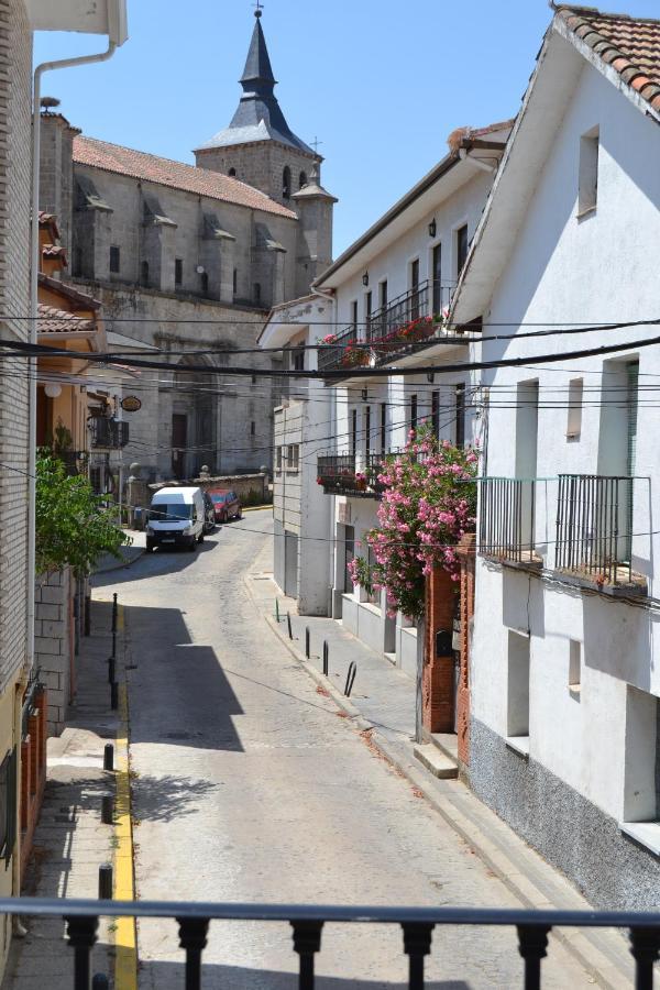 Casa Blanca Villa El Espinar Esterno foto